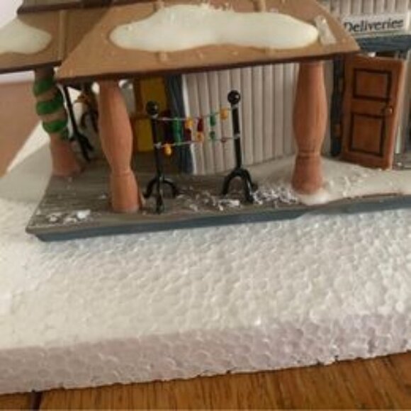 Department 56 Platts Candles & Wax Winter Holiday Village House Figurine - Picture 7 of 10